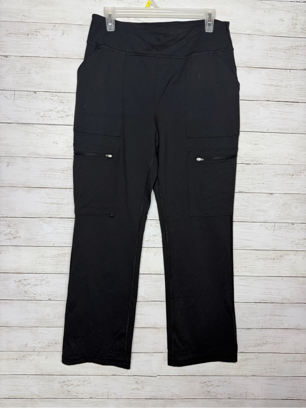 Duluth Trading Company Women's NoGA Namastash Bootcut Pants Medium Regular Black